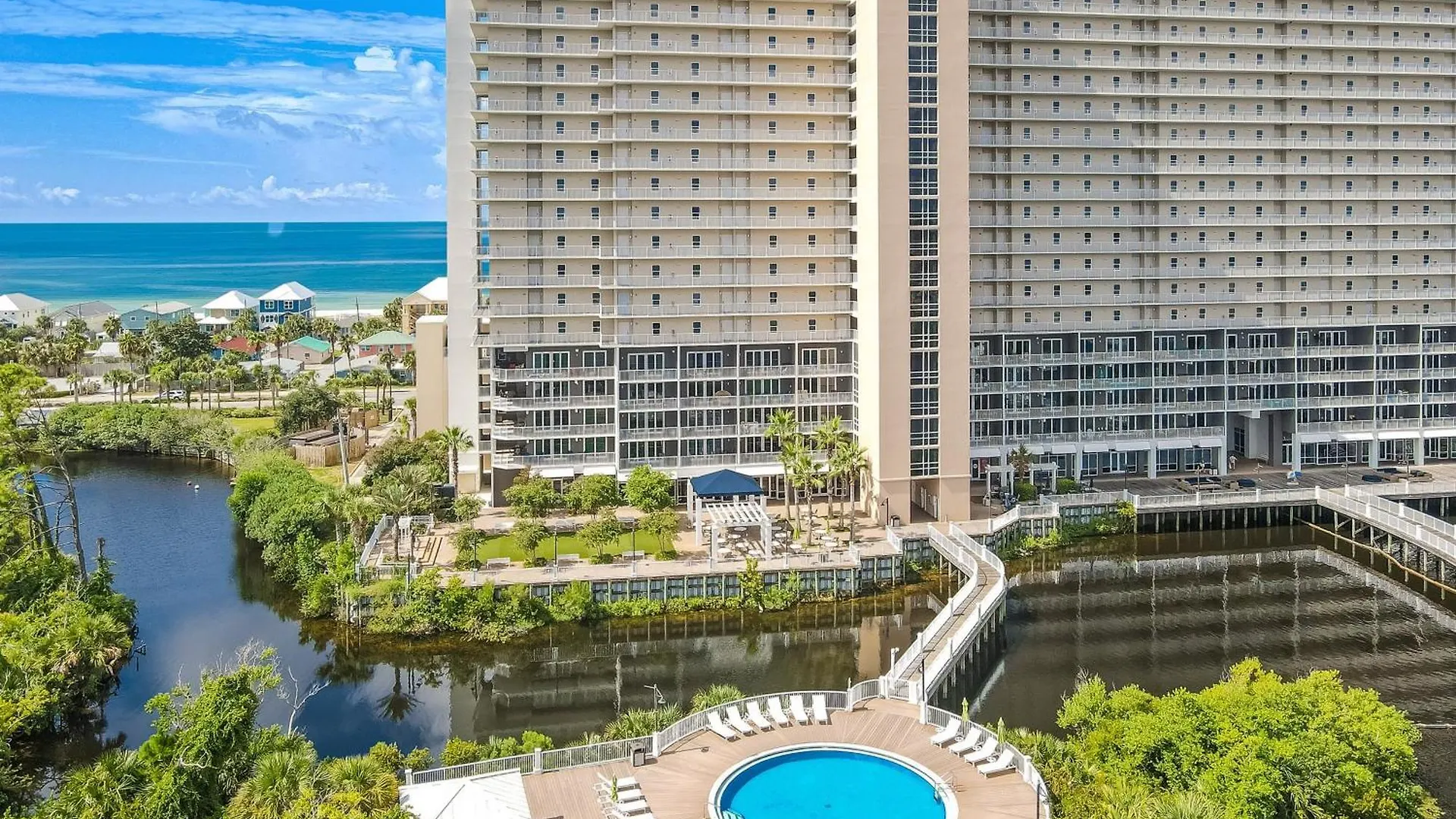 Lake Town Wharf Panama City Beach Apartment